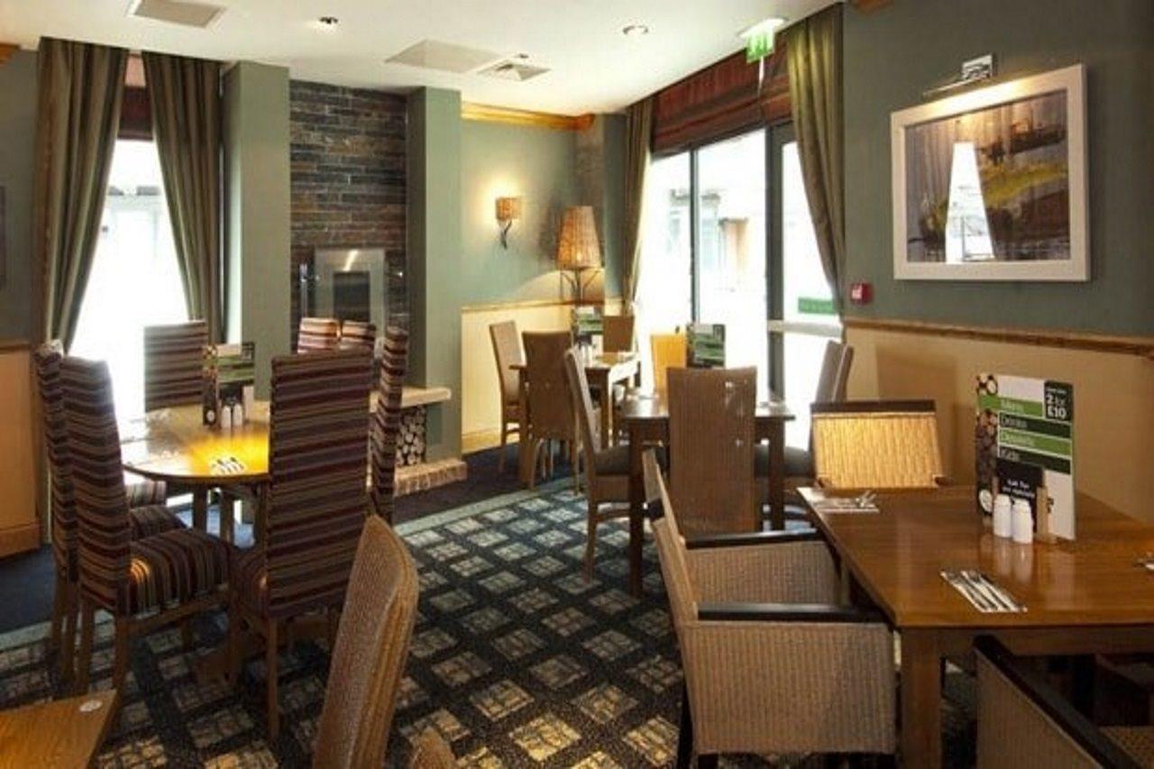 Premier Inn Falkirk East Kültér fotó